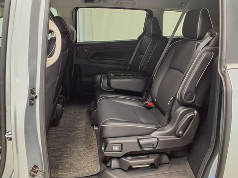 Used 2025 Honda Odyssey Touring image 26