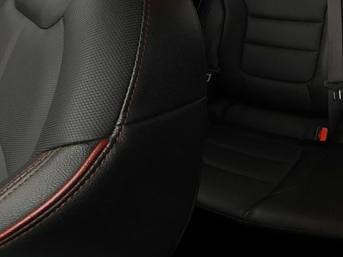 Used 2024 Chevrolet TrailBlazer RS w/ Driver Confidence Package FWD image 12