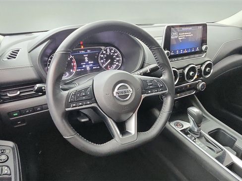 Used 2022 Nissan Sentra SV image 21