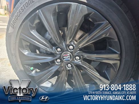 Used 2024 Buick Envista Sport Touring w/ Convenience I Package FWD image 26