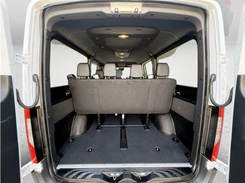 Used 2023 Mercedes-Benz Sprinter 2500 image 15