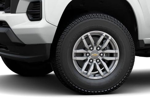 New 2025 Chevrolet Colorado LT RWD image 39