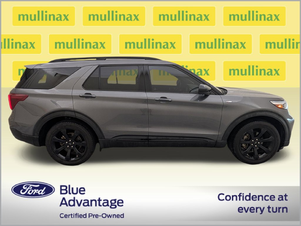 Used 2023 Ford Explorer ST-Line w/ Class IV Trailer Tow Package RWD image 2
