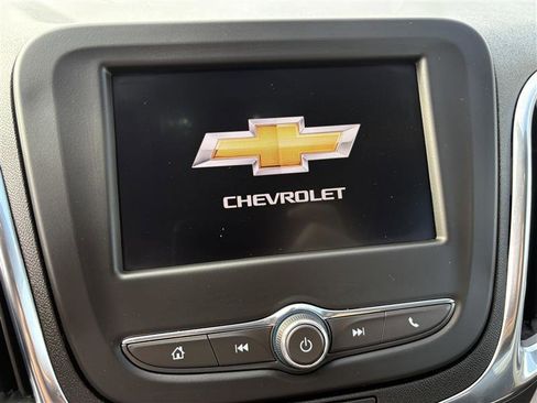 Used 2023 Chevrolet Equinox LT AWD/4WD image 12