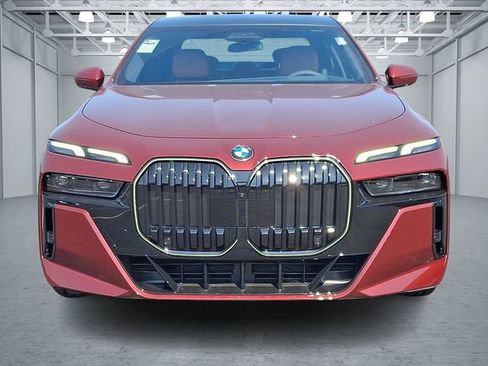 New 2025 BMW 740i xDrive 740i xDrive image 2