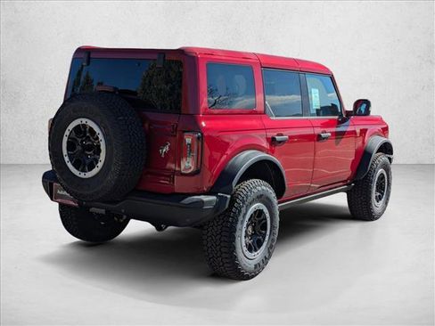 New 2025 Ford Bronco Badlands image 5