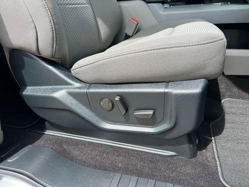 Used 2020 Ford F150 XLT w/ Equipment Group 302A Luxury AWD/4WD image 23