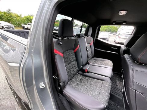 Used 2024 Chevrolet Colorado Z71 w/ Advanced Trailering Package AWD/4WD image 15