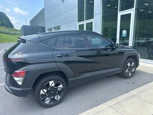 Used 2025 Hyundai Kona SEL AWD/4WD image 10