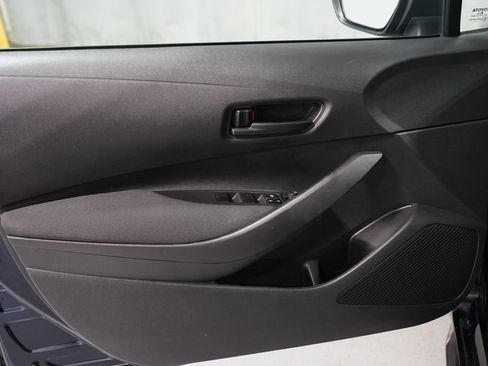 Used 2022 Toyota Corolla LE image 26