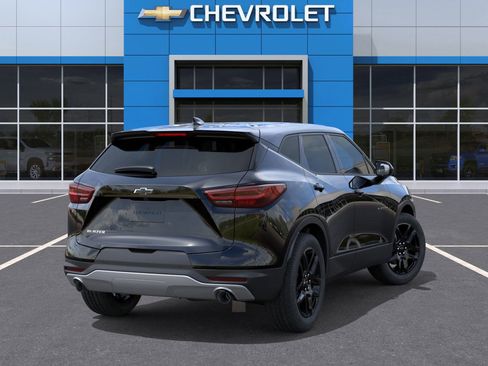 New 2025 Chevrolet Blazer LT w/ Driver Confidence Package image 4