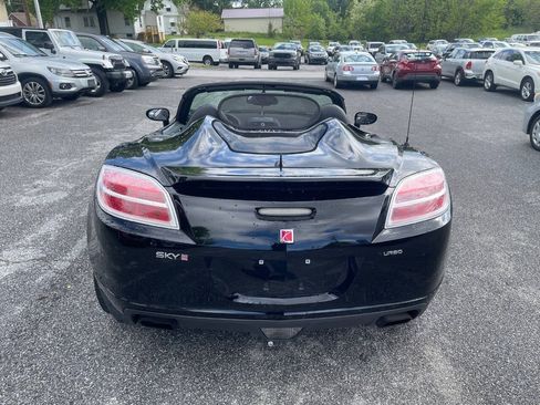 Used 2007 Saturn Sky Red Line RWD image 7