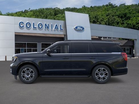 New 2026 Ford Expedition Active AWD/4WD image 26