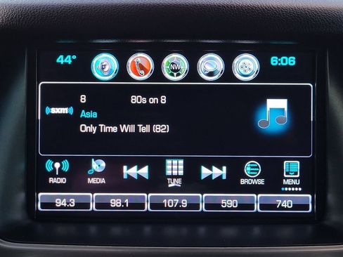 Used 2017 GMC Yukon XL Denali w/ Open Road Package image 32