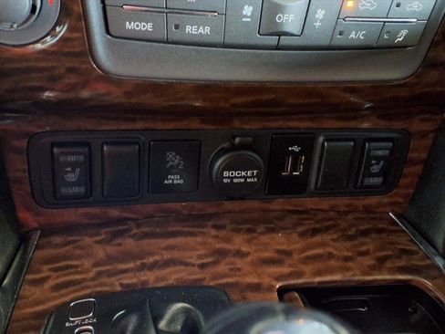 Used 2019 Nissan Armada SL w/ Premium Package image 25