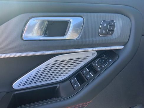 New 2026 Ford Explorer ST image 23