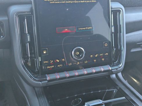 Used 2025 GMC Yukon AT4 Ultimate w/ LPO, Floor Liner Package image 23