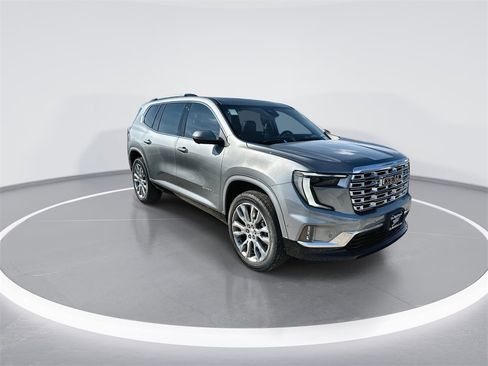 New 2026 GMC Acadia Denali w/ Super Cruise Package image 2