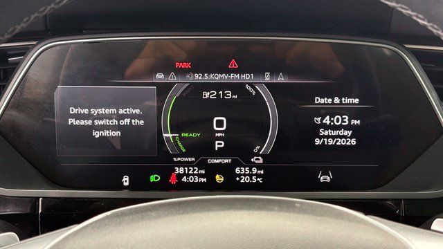 Used 2024 Audi Q8 e-tron Premium Plus w/ Premium Plus Package AWD/4WD image 39