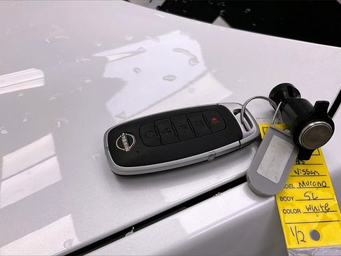 Certified 2025 Nissan Murano SL image 10