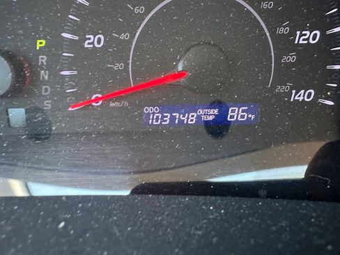 Used 2011 Toyota Camry LE FWD image 9