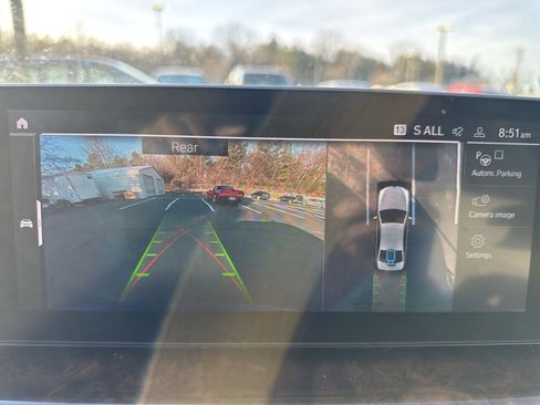 Used 2020 BMW 530e xDrive w/ Premium Package image 14