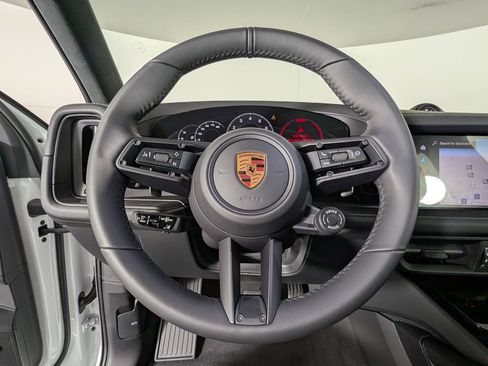 New 2026 Porsche Cayenne GTS image 38