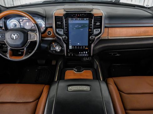 Used 2022 RAM 1500 Limited image 13