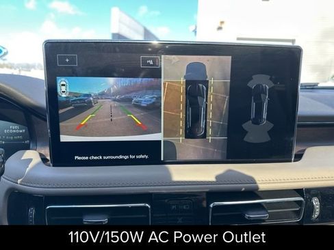 Certified 2023 Lincoln Nautilus Reserve w/ Equipment Group 202A image 32