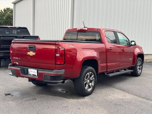 Used 2016 Chevrolet Colorado Z71 AWD/4WD image 3