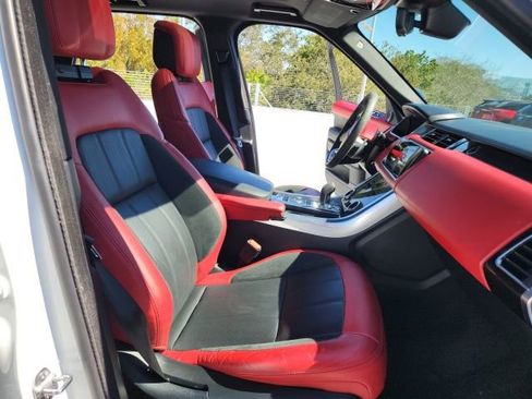 Used 2022 Land Rover Range Rover Sport HST image 24