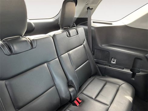 Certified 2024 Ford Explorer XLT w/ Equipment Group 202A image 15