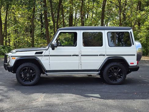 Used 2015 Mercedes-Benz G 550 SUV image 3