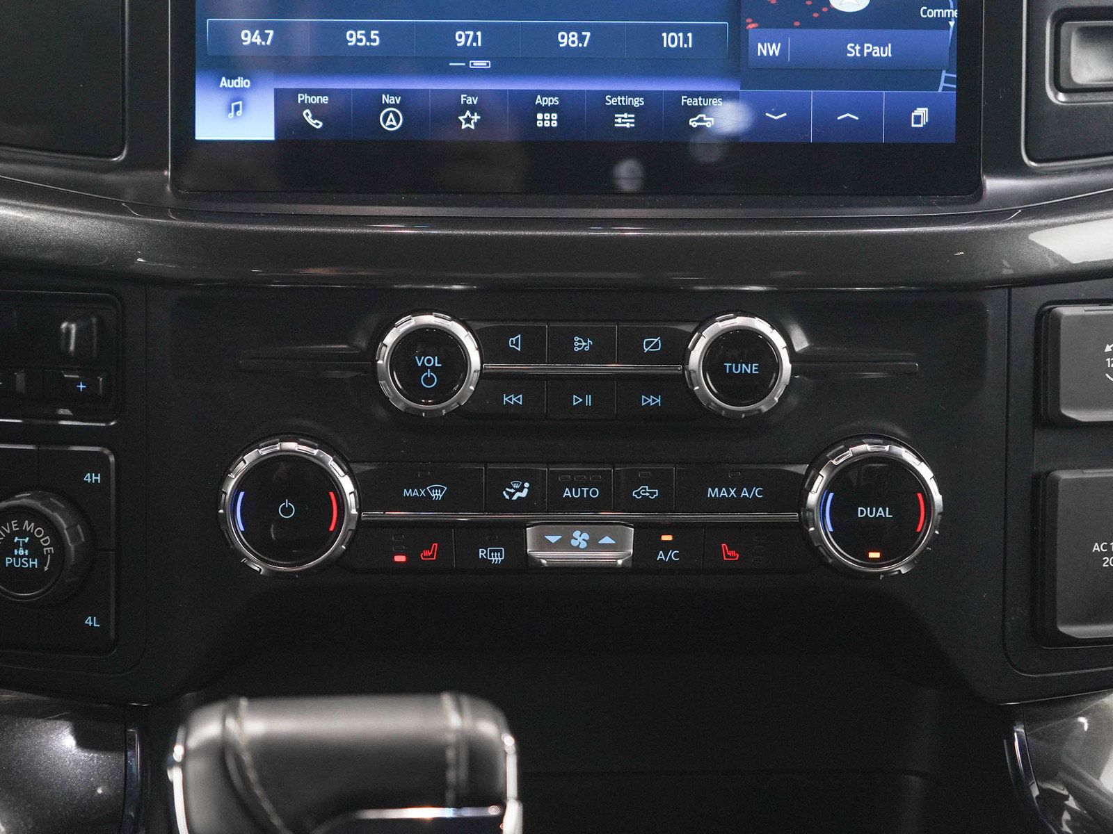 Used 2022 Ford F150 XLT w/ Equipment Group 302A High AWD/4WD image 19