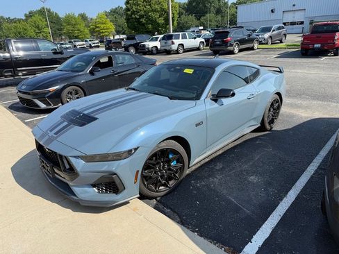 Used 2024 Ford Mustang GT Premium w/ GT Performance Package RWD image 2