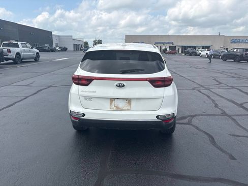 Used 2020 Kia Sportage LX AWD/4WD image 11