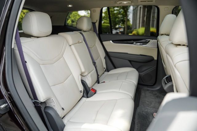 Used 2020 Cadillac XT6 Premium Luxury AWD/4WD image 45