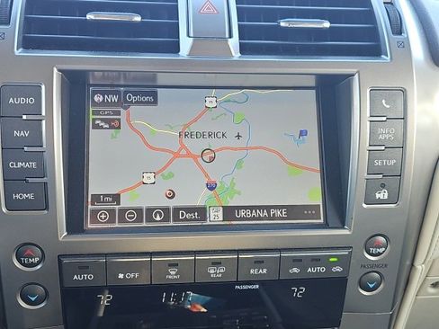 Used 2017 Lexus GX 460 image 7