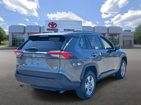 Certified 2025 Toyota RAV4 XLE AWD/4WD image 7