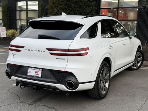 Used 2022 Genesis GV70 3.5T Sport w/ Sport Advanced Package image 11