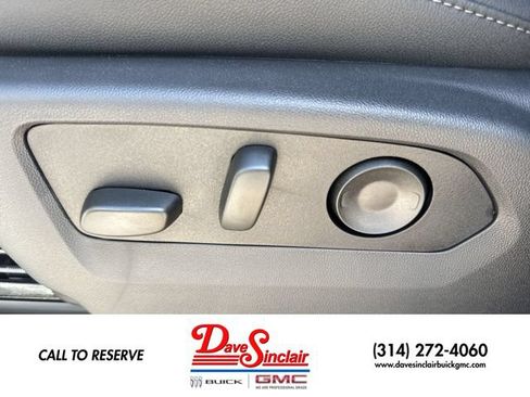 New 2026 GMC Sierra 2500 SLT AWD/4WD image 12