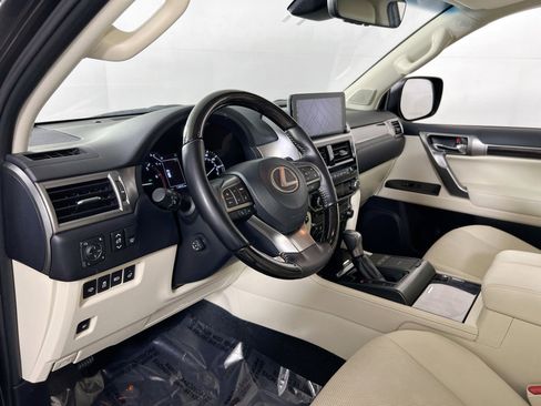 Used 2023 Lexus GX 460 Premium image 9