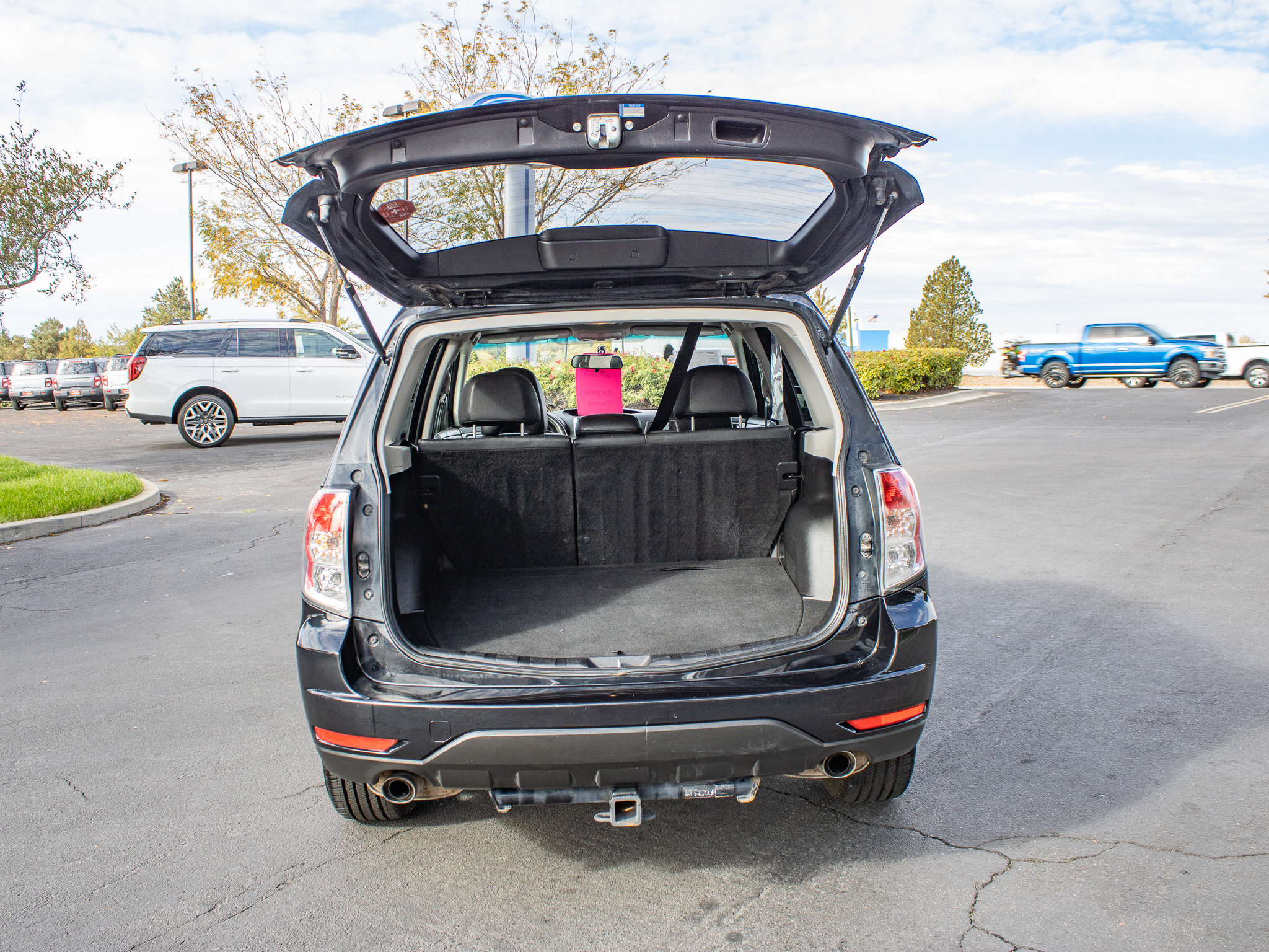 Used 2010 Subaru Forester 2.5X Limited AWD/4WD image 10