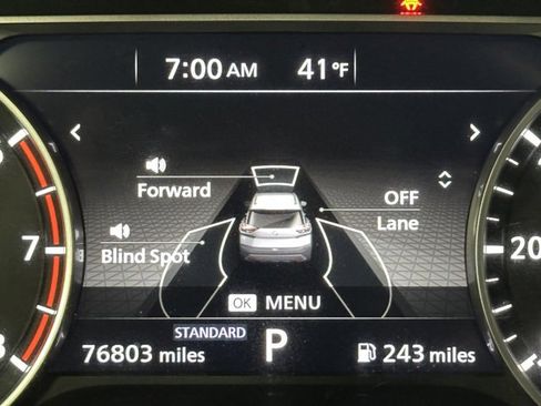 Certified 2023 Nissan Rogue SV image 40