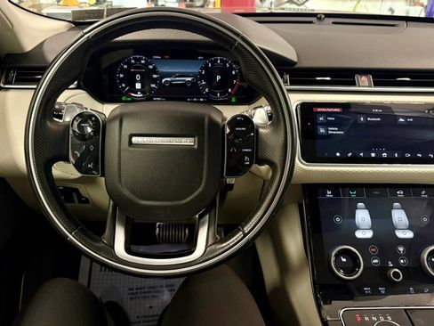 Used 2019 Land Rover Range Rover Velar R-Dynamic SE AWD/4WD image 35