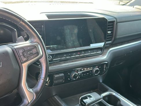 Used 2024 Chevrolet Silverado 1500 RST AWD/4WD image 6