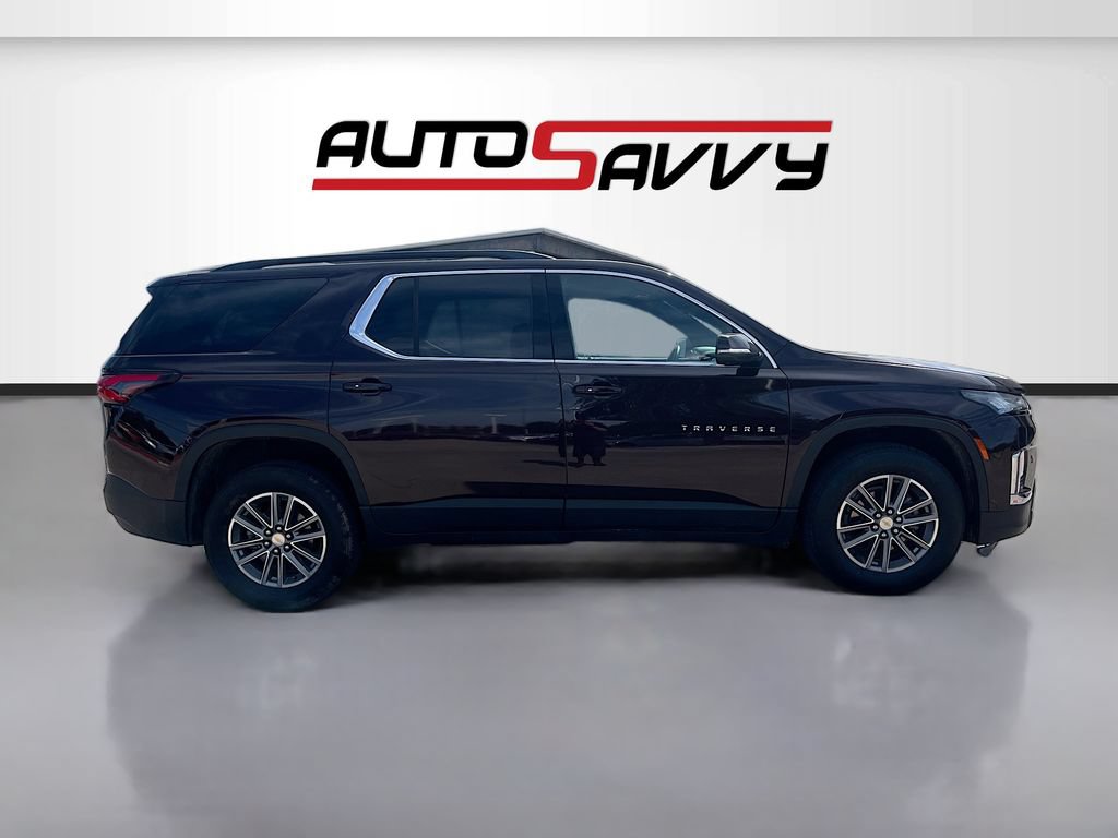 Used 2023 Chevrolet Traverse LT FWD image 8