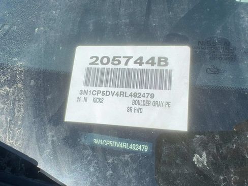 Used 2024 Nissan Kicks SR w/ SR Premium Package FWD image 19