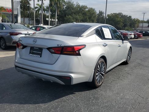 Certified 2023 Nissan Altima 2.5 SV image 7