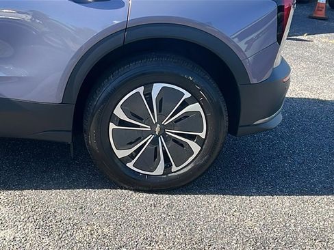 New 2026 Chevrolet Blazer EV LT image 9